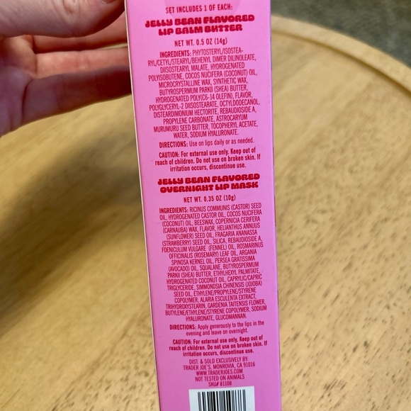 Trader Joe's Jelly Bean Flavored Lip Balm Duo - Red and Teal - Picture 4 of 4